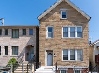2815 S Short St, Chicago, IL 60608