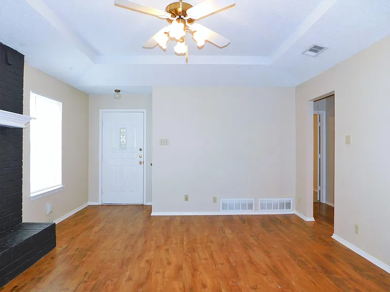 2212 Bolivar St #2212 — Photo 3