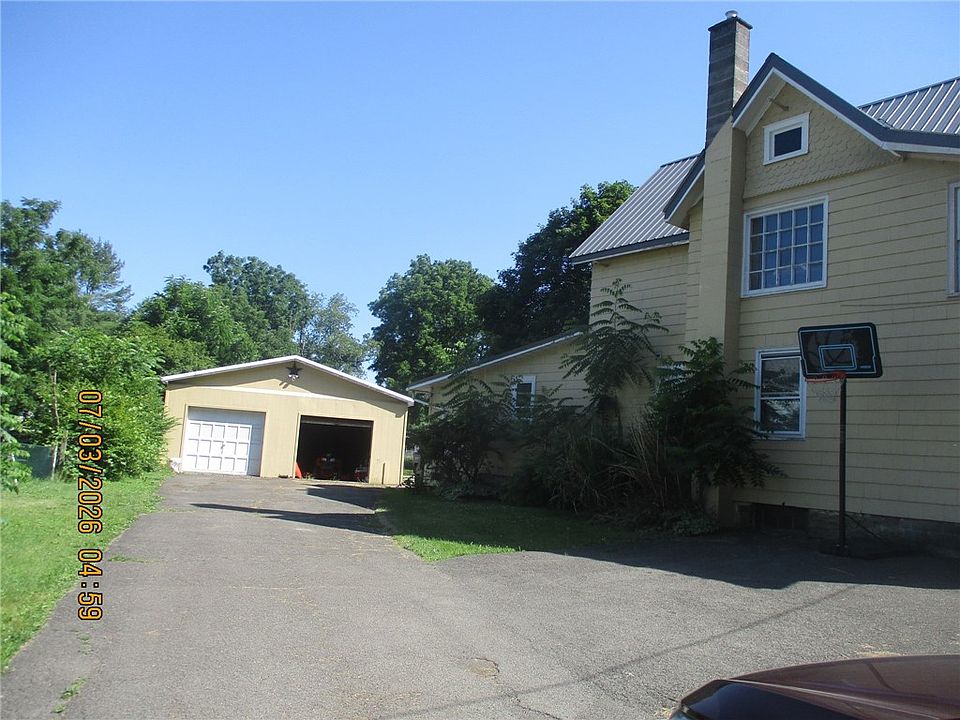 2nd image of 21 Caton Rd