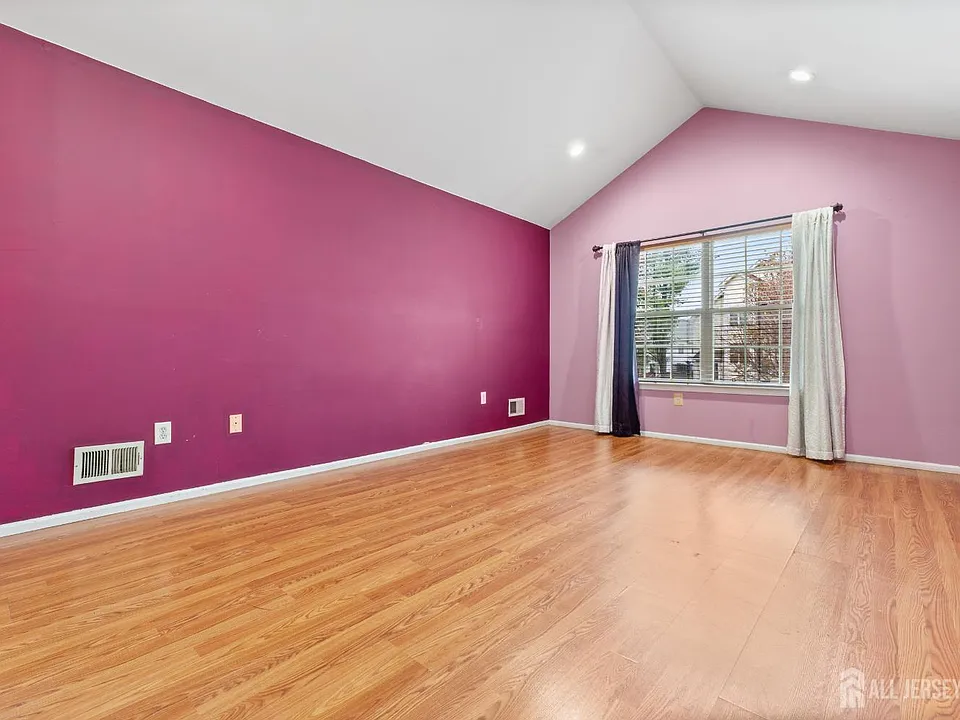 155 Salem Rd