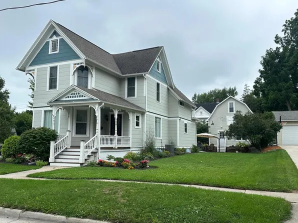 121 West Sullivan STREET, Ripon, WI 54971