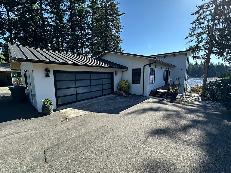 22021 SE 21st Pl — Photo 2