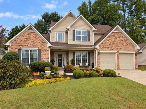 1081 Copper Creek Dr, Canton, GA 30114