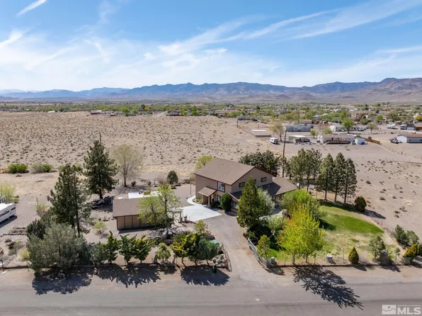 5265 Abilene Dr, Silver Springs, NV 89429