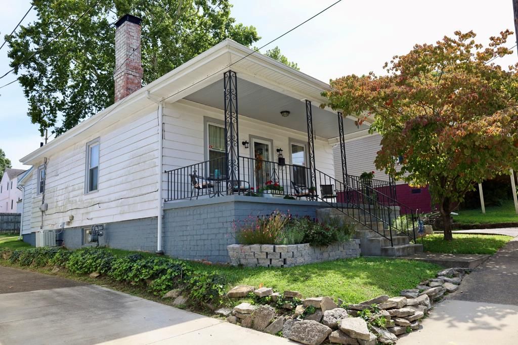 Real estate listing image