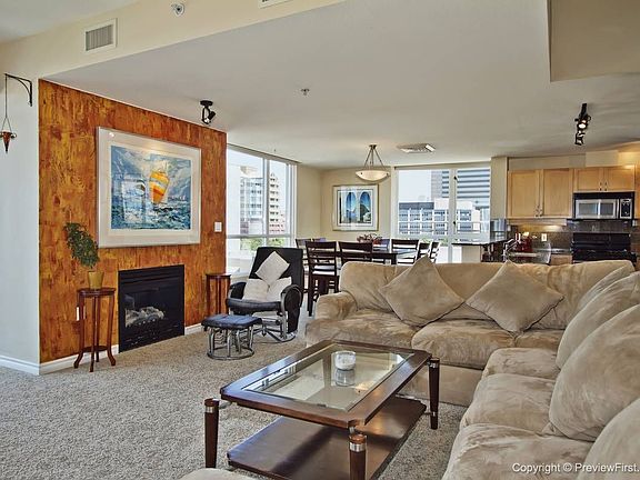 Open Floor Plan!!!