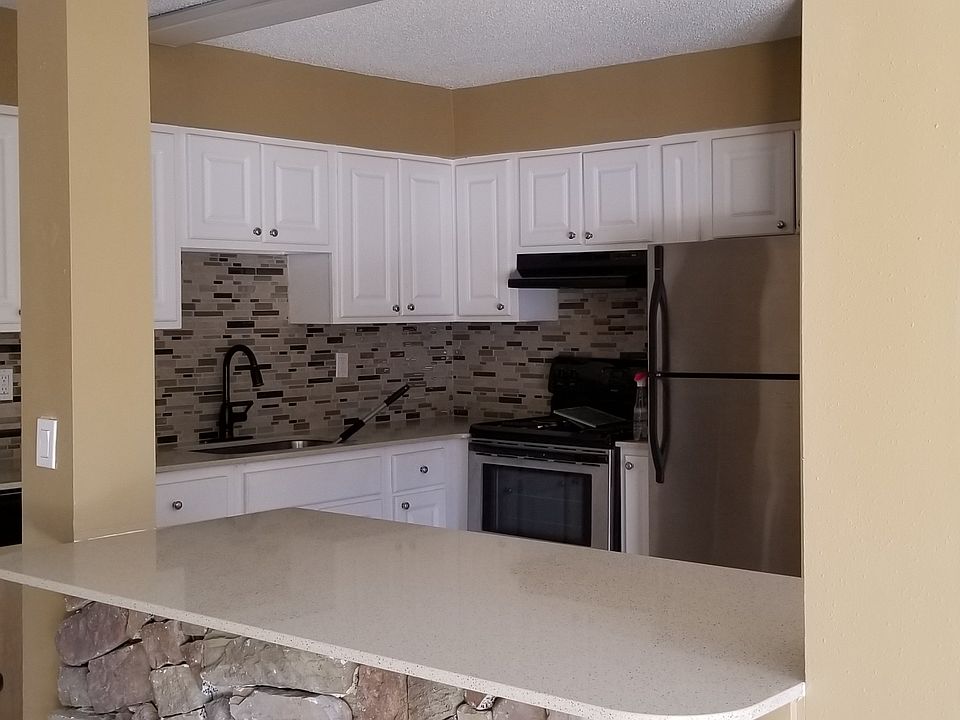 1st image of 496 Banyon Tree Cir APT 200
