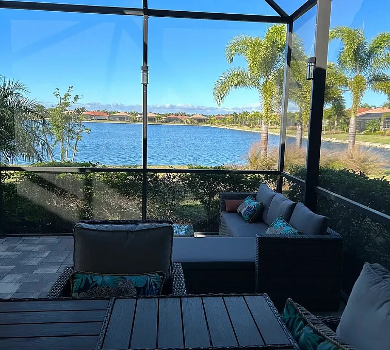 3 bed, 1832 sqft, $4,800 — Photo 2