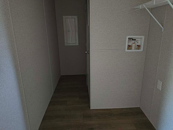 4th image of 166 Bradford Dr #12