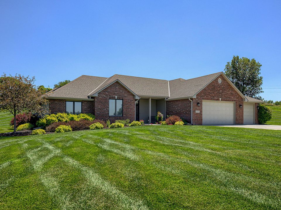 1st image of 22151 Stoneybrook Dr