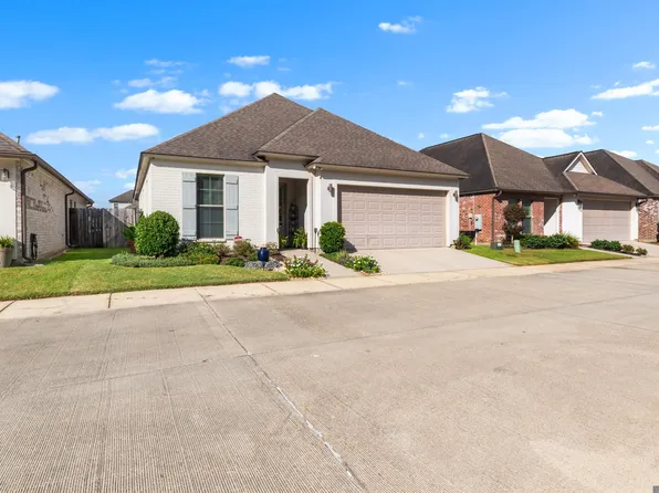 12452 Grand Villa Ct, Baton Rouge, LA 70817