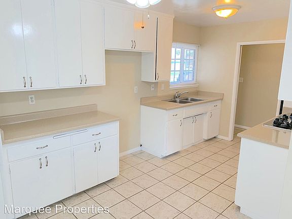 3rd image of 1451 Thermal Ave