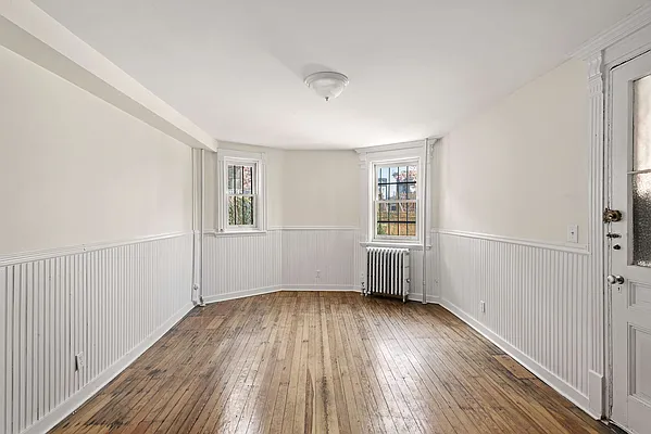 Sold by Compass | media 17