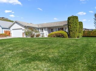 1934 Hideaway Pl, Wenatchee, WA 98801