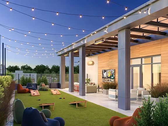 4th image of 721 S Forest Ave #712