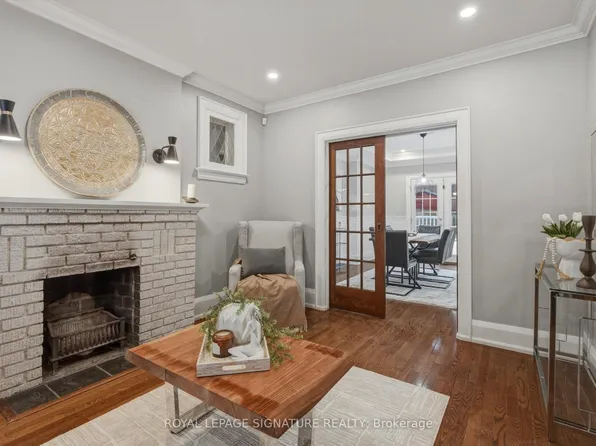 55 Atlas Ave, Toronto, ON M6C 3P1