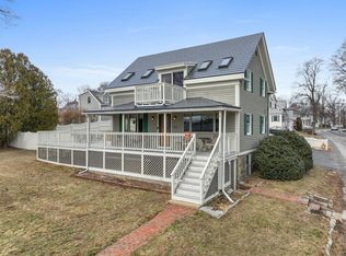 52 Flash Rd, Nahant, MA 01908