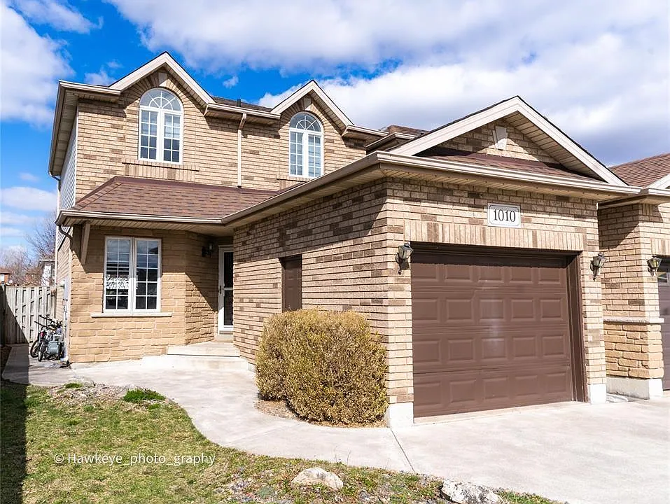 1010 Silverdale Dr