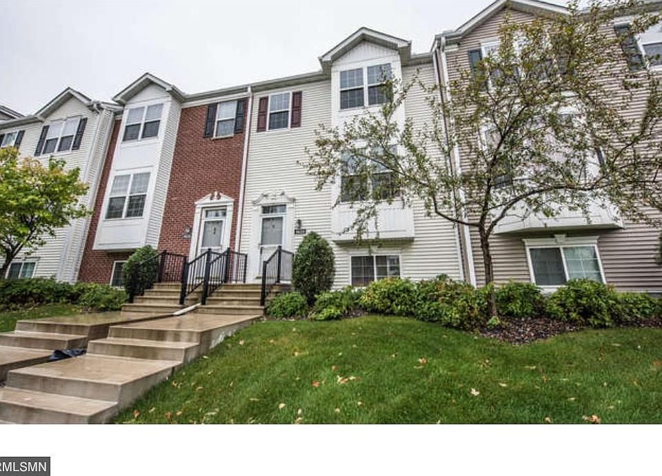 1st image of 4654 Woodland Ave