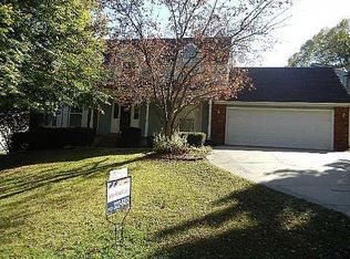 16635 Dorcas Cir, Omaha, NE 68130