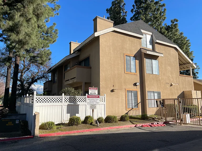 1951 S Euclid Ave #4 — Photo 10