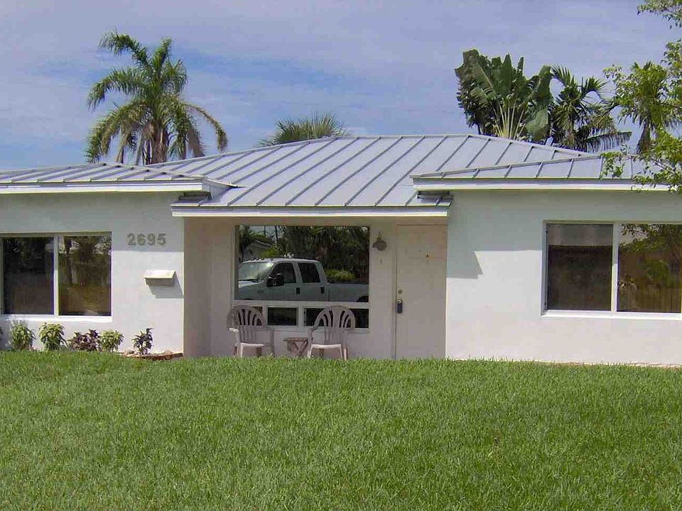 Key West style house