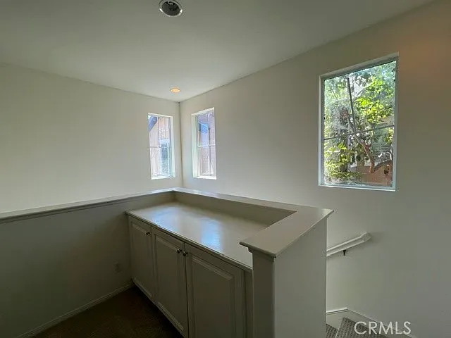187 Liberty St — Photo 8