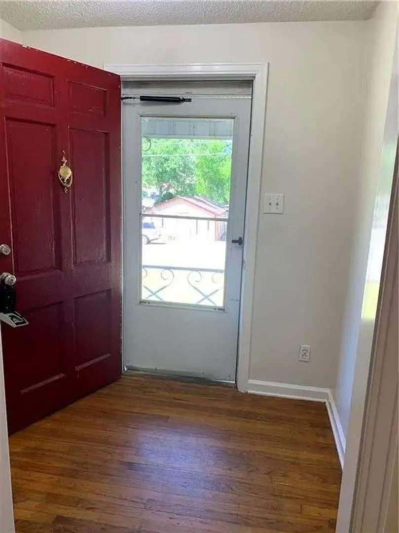 3 Bedroom 1 Bathroom House In Mobile- First Month Rent Half Off — Photo 4