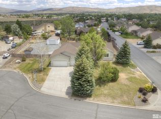 3890 Diamond Peak Dr, Reno, NV 89508