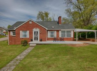 1801 Wallace Dr, Knoxville, TN 37920