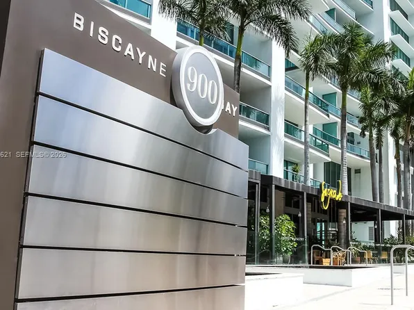 900 Biscayne Blvd, Miami, FL