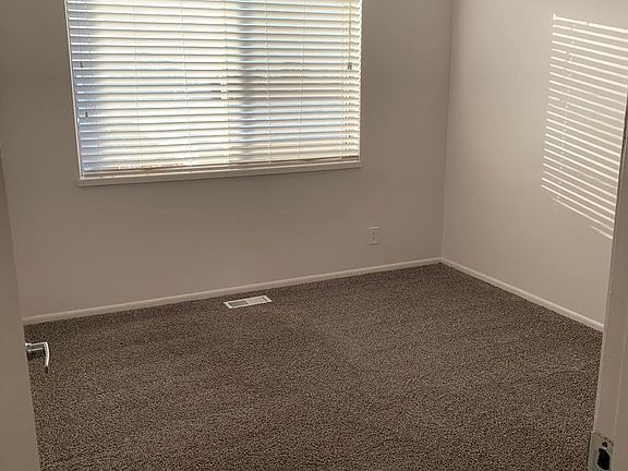 3rd image of 1150 E Garfield Ave #9863273