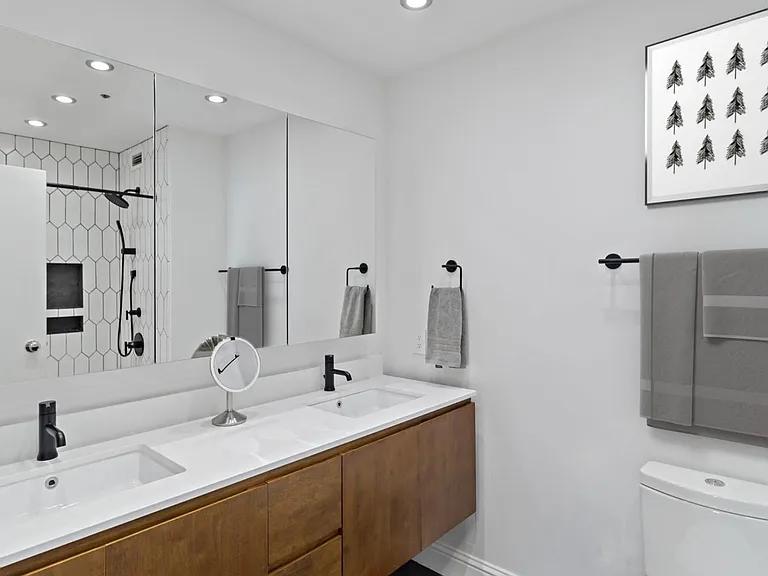 300 3rd St #801 — Photo 11