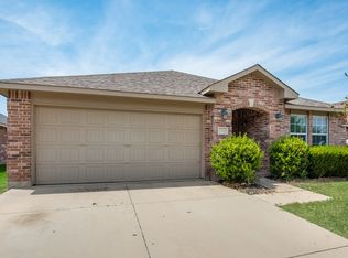 1208 Castlegar Ln, Justin, TX 76247