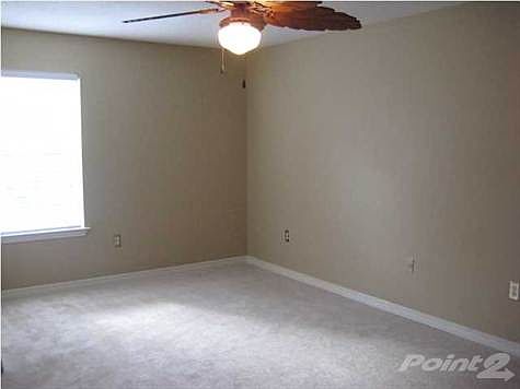 4th image of 5719 Cacica St