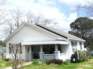 1208 College Ave NW, Russellville, AL 35653