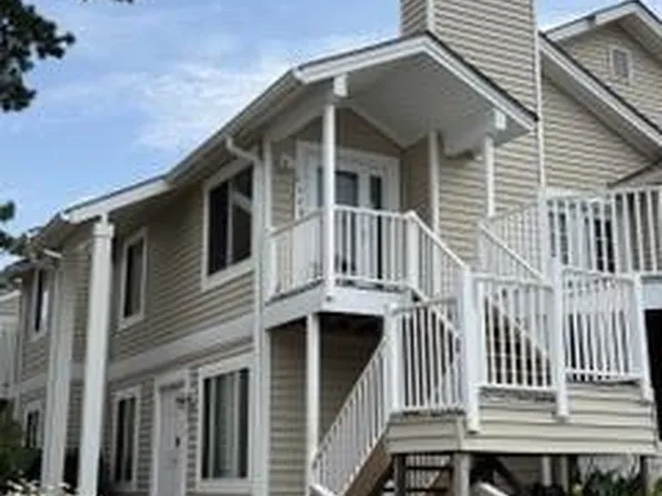 2628 Cove Point Pl, Virginia Beach, VA 23454