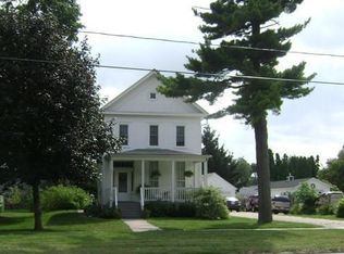 408 E Main St, Knoxville, IL 61448