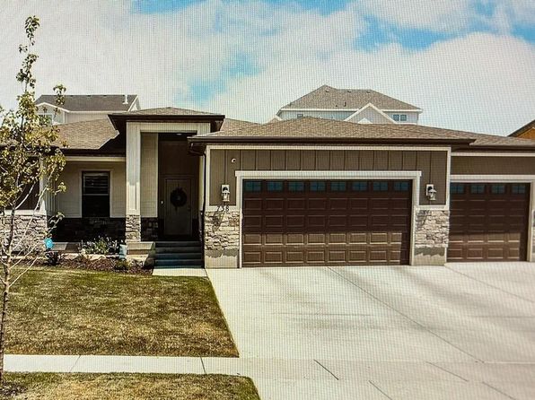 738 N Rolling Hills Dr E