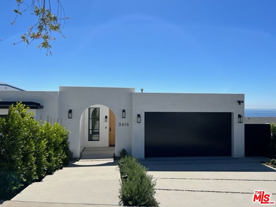 1st image of 3616 Shoreheights Dr