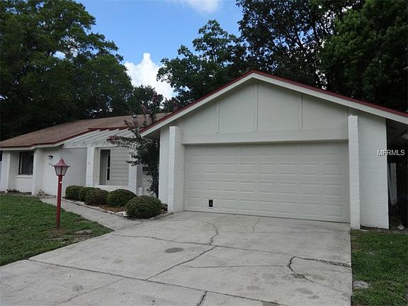 2nd image of 1351 Queen Elaine Dr