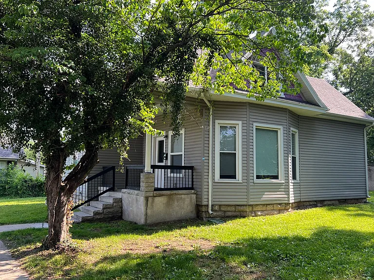 2508 N National Ave — Photo 2