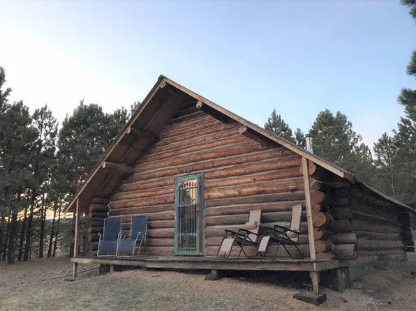6390 Bear Gulch Rd, Zortman, MT 59546