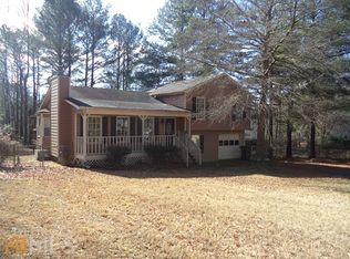 3203 Pinto Dr, Powder Springs, GA 30127