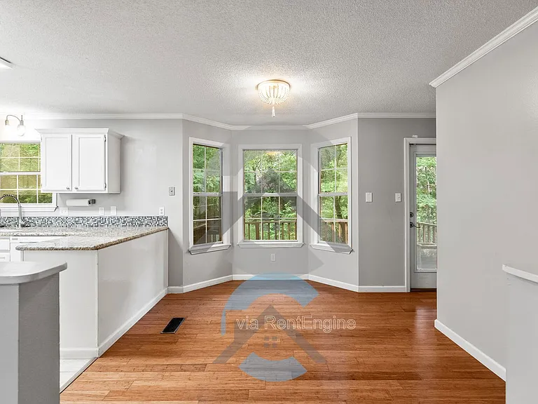 10 Sweet Gum Ct — Photo 6
