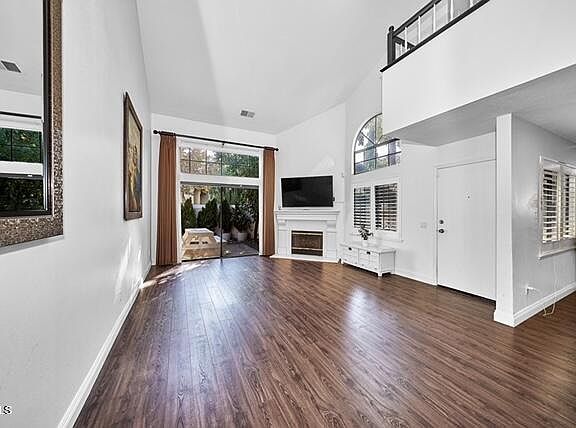 4th image of 22910 Colombard Ln Unit 3