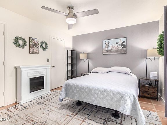5th image of 8144 W CORRINE Drive