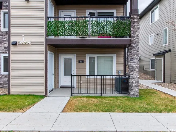 UNIT 501-110 Akhtar BEND, Saskatoon, SK S7W 0Y9