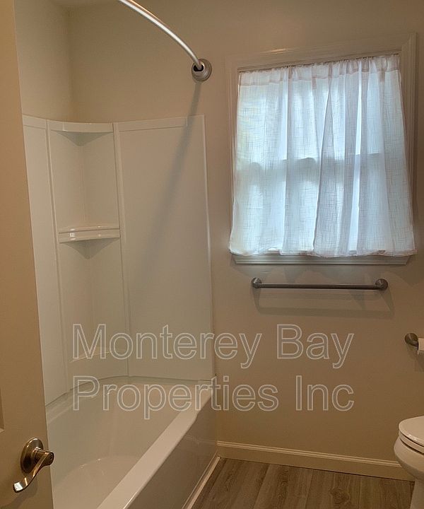 2nd image of 101 La Pluma Ct