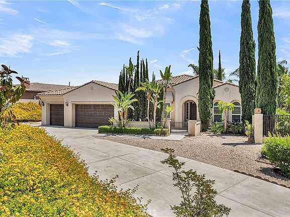 3rd image of 7780 Solitude Ct